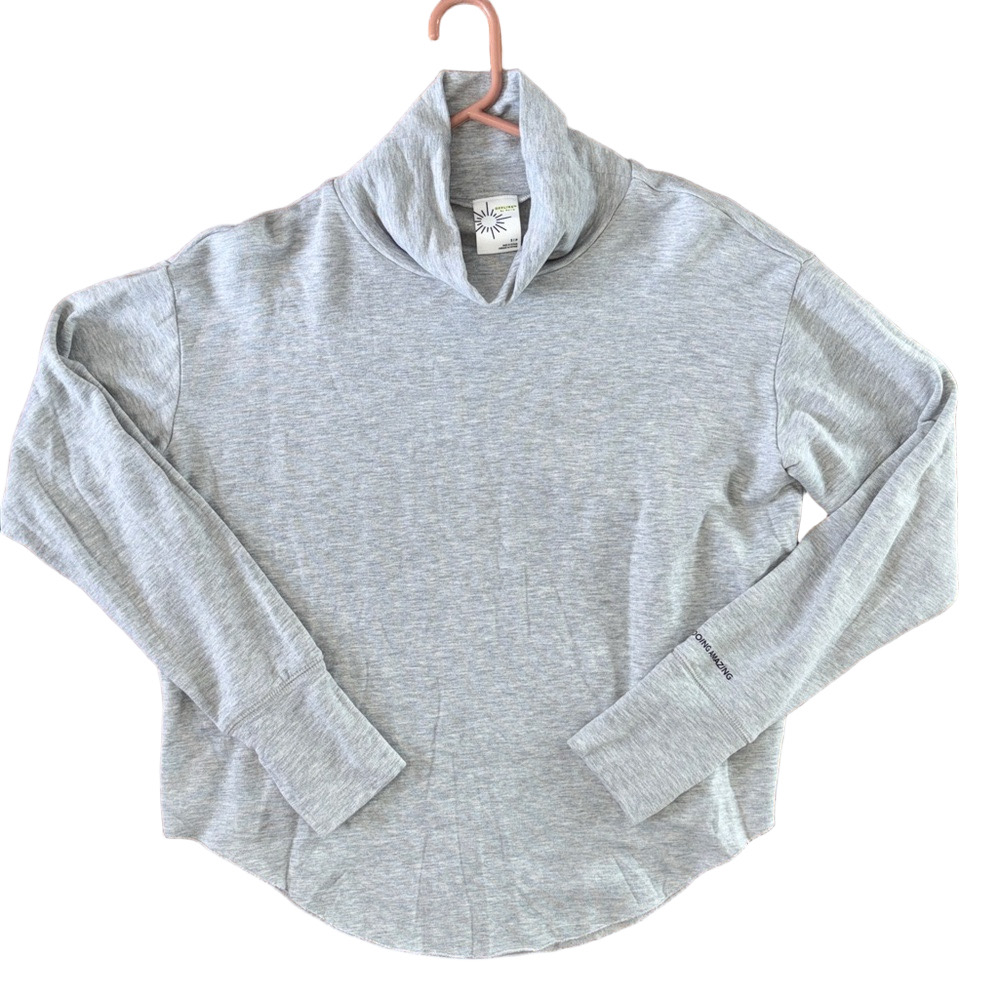 Aerie Gray Turtleneck Sweatshirt (Your Doing Amazing) Size Small Oversized